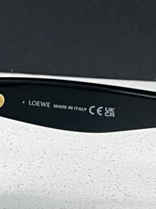 Loewe LW40144U 01B Aviator Frame black Sunglasses main image 7